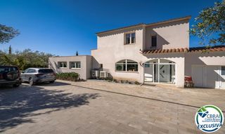 Xalet  Carrer nou. Magn�fica villa reformada rodeada de naturaleza