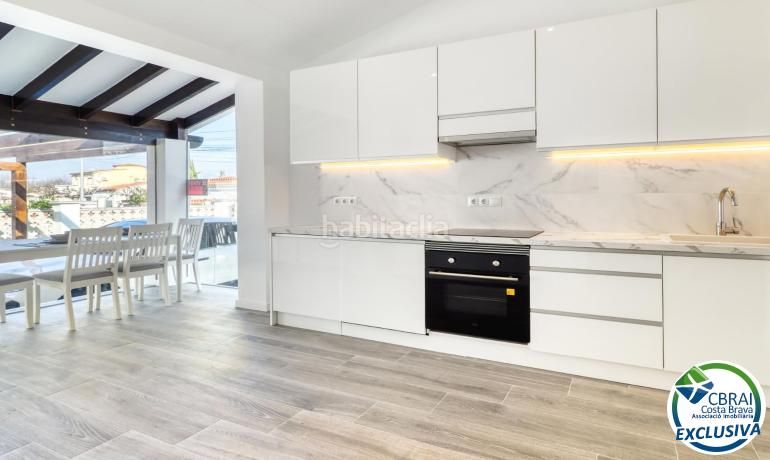 Foto 49a16f45-58e3-419a-a33a-b8964bbf5847. Casa amb calefacció a Carlit - Montseny Empuriabrava