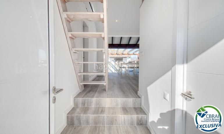 Foto c8d977a7-f609-4fa8-b158-dd2ba720de0d. Casa amb calefacció a Carlit - Montseny Empuriabrava