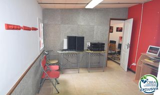 Local Comercial a Carrer Puig Sacalm