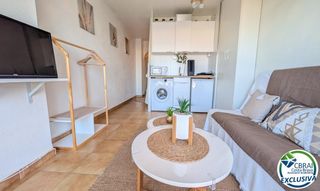 Studio  Carrer muga-delta. Estudio con cabina renovado con vistas al mar – empuriabrava