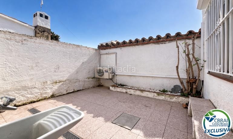 Foto 1c86defc-68bc-4635-880b-70f14c2827e2. Casa amb aparcament a Carlit - Montseny Empuriabrava