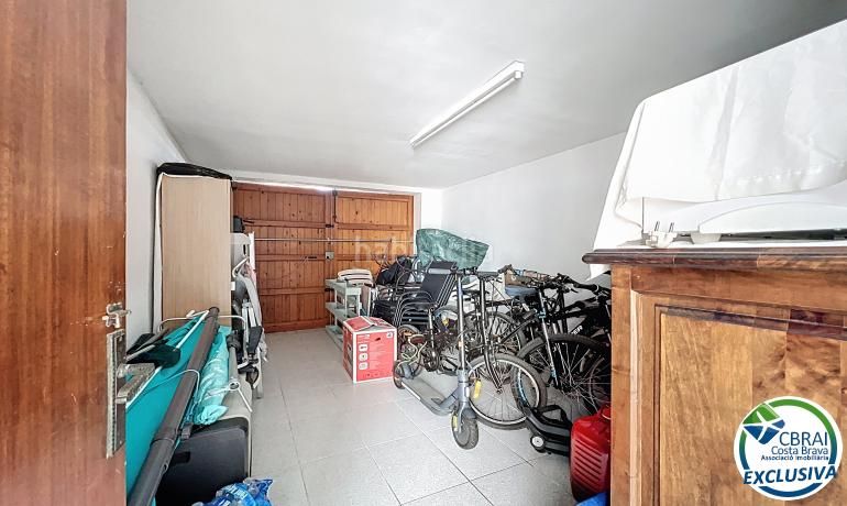 Foto 30f3fb3d-556a-4af9-9a92-bd4536b27744. Casa amb aparcament a Carlit - Montseny Empuriabrava