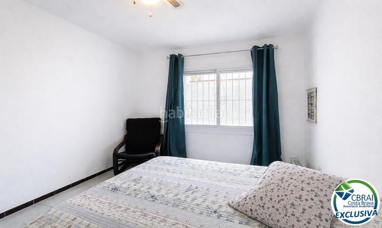 Foto 6ca60c07-97fd-4a22-8f09-1db4e992631e. Casa amb aparcament a Carlit - Montseny Empuriabrava