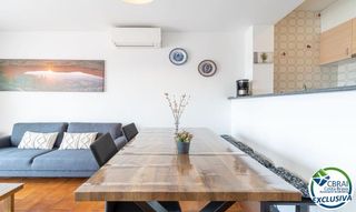 Apartament  Carrer badia. Apartamento de 3 dormitorios con licencia turística – residencia