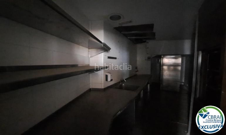 Foto 3d26fa92-79d6-4f29-9a2f-358a76b2fccd. Local comercial a Eixample-Horta Capallera Figueres