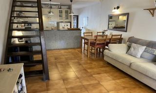 Semi detached house  Carrer ebre. Bonita casa en ebre empuriabrava