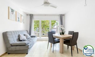 Apartament a Carrer Port Empordà 14