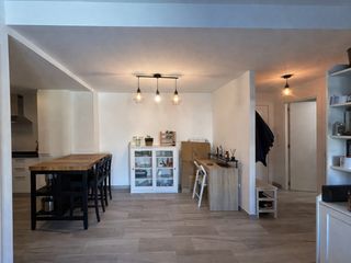Etagenwohnung  Carrer rafael estela. Acogedor piso amueblado en el corazón de llançà, alt empordà