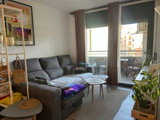 Flat  Carrer rafael estela. Acogedor piso amueblado en el coraz�n de llan��, alt empord�