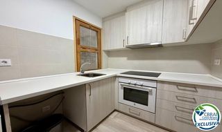 Pis  Avinguda de rhode. En venta apartamento reformado 2 dormitorios en el centro de ros