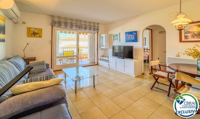 Foto 0beedd02-2c21-410f-bac1-71f7acfdc26e. Apartament amb calefacció aparcament a Santa Margarida Roses