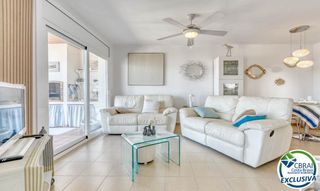Apartamento  Carrer francesc alegre. Apartamento con vistas en puig rom – roses