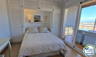 Apartamento  Carrer francesc alegre. Apartamento con vistas en puig rom – roses