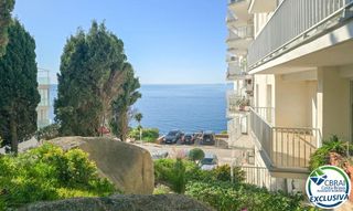 Apartament  Carretera canyelles. Luminoso piso con vistas al mar en el faro de roses