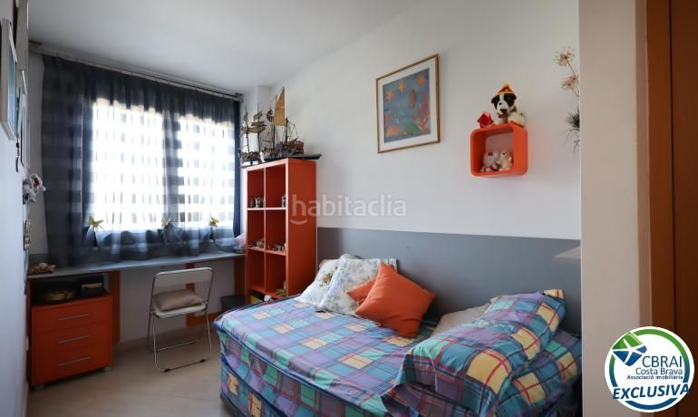 Foto 2fe0cd3b-d952-4eb5-b757-a12358ac65a0. Pis amb calefacció aparcament a La Vila Llançà
