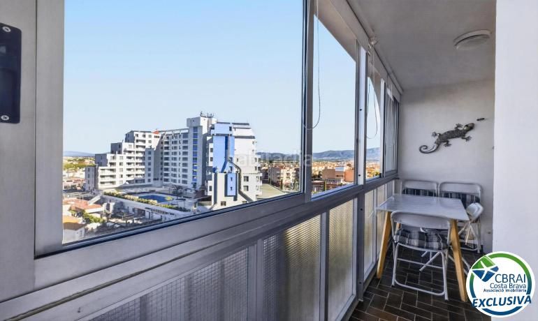 Foto 1750563c-f9ba-41a9-9ba3-9cf82a051b41. Apartament amb calefacció a Muga - Gran Reserva - Badia Empuriabrava