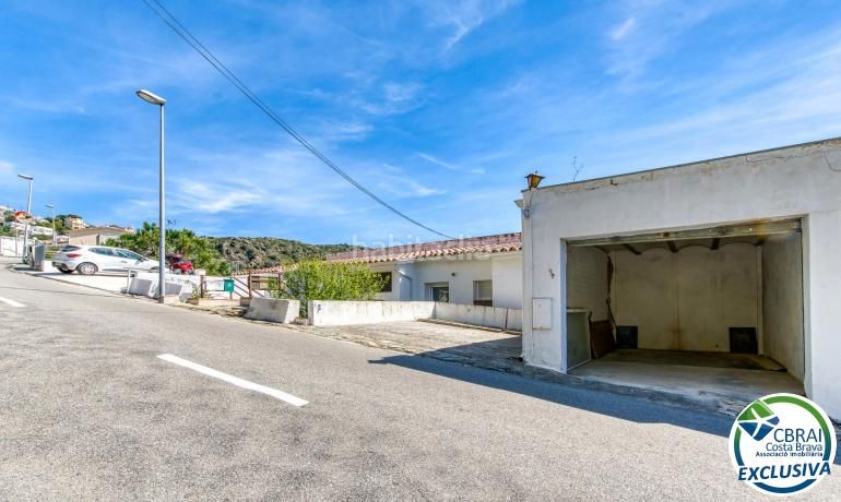 Foto 2e6dcd2a-81a9-4848-bc09-db7dcaad5c7a. Apartament amb calefacció aparcament a Puig Rom-Canyelles-Almadrava Roses