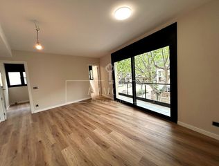 Appartement  Carrer castellar. Acogedor piso de 62 m² en el corazón del port de llançà