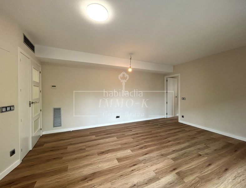 Foto f1ccd8d3-f732-4a19-8055-bc1a2e0461b3. Flat with heating in El Port Llançà