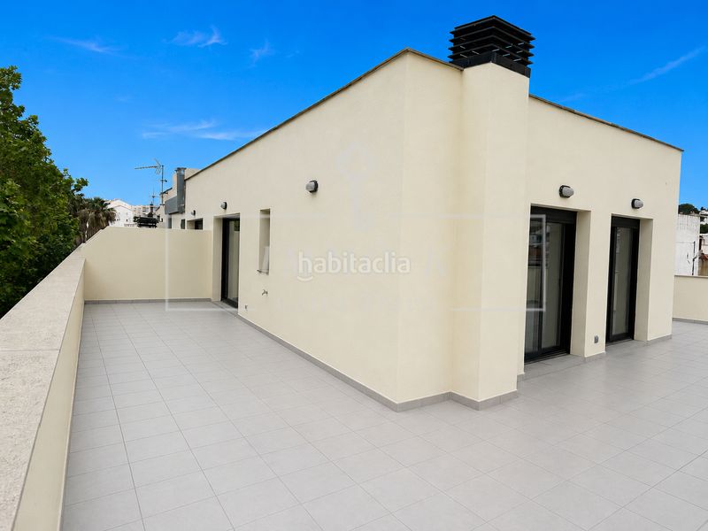 Foto ec88a185-e487-4092-ab11-037485dd735a. Flat with heating in El Port Llançà