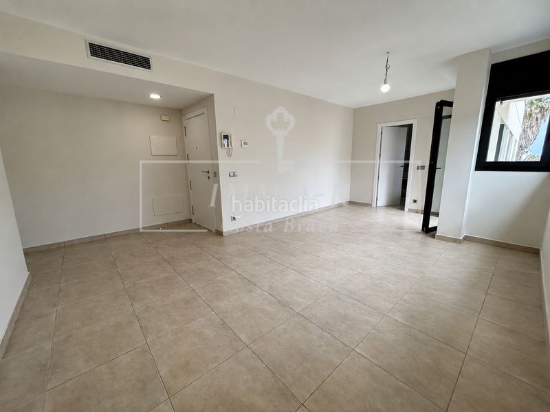 Foto e2f32787-5133-4aa9-a716-4049f030ba3a. Flat with heating in El Port Llançà