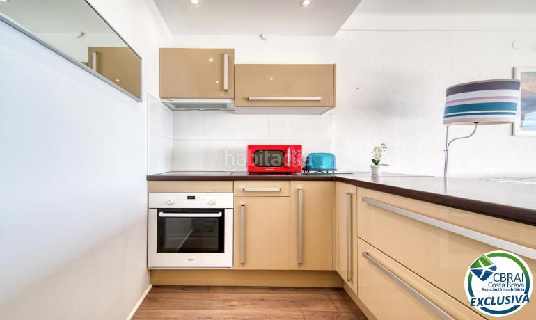 Foto 188b8657-13ad-4496-a106-700d1d9f7f31. Apartament amb aparcament a Puig Rom-Canyelles-Almadrava Roses