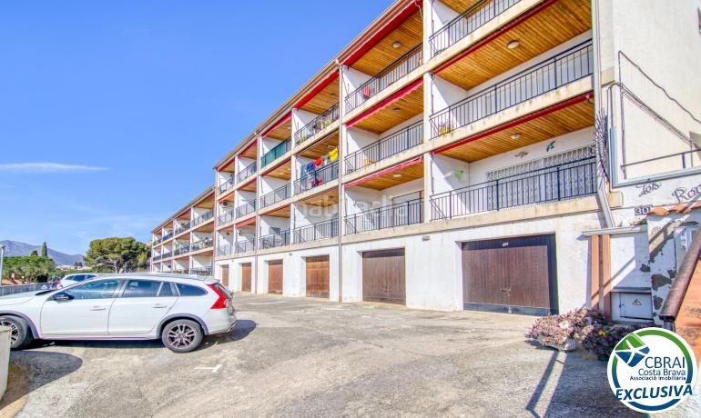 Foto 1d2d005a-effd-406e-a45c-5f3db446815b. Apartament amb aparcament a Puig Rom-Canyelles-Almadrava Roses