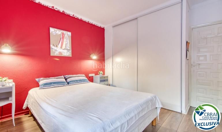 Foto c8509dc7-9e2b-470f-bee0-69caa5fbf50b. Apartament amb aparcament a Puig Rom-Canyelles-Almadrava Roses
