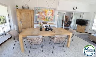 House  Carrer del castanyer. Casa muy cuidada y muy bien situada en la garriga en roses