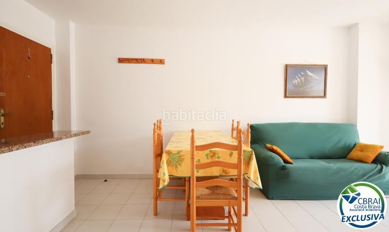Foto 3f1276c8-b01b-4838-893f-410e1746874a. Apartament amb aparcament a El Port Llançà