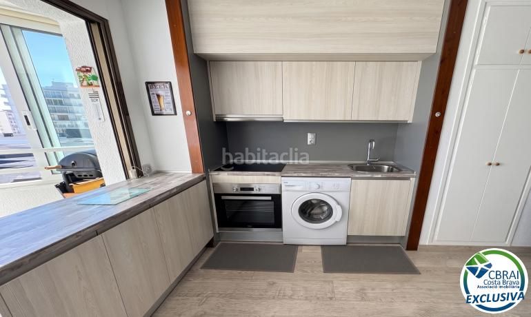 Foto ae6f96a2-0dd1-496f-81dc-5b252cb03899. Apartament amb aparcament a Salatar Roses