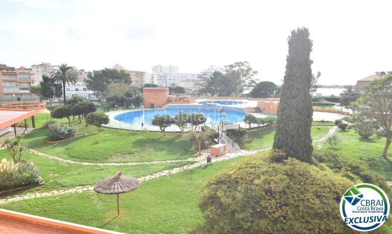 Foto 463f2844-7334-4729-b9d2-4505de01c43e. Apartament amb calefacció aparcament piscina a Santa Margarida Roses