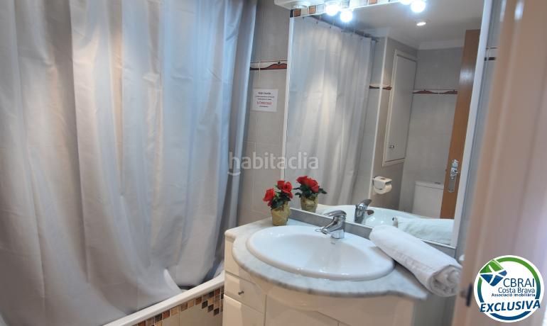 Foto 527a48ff-dcb8-4193-b751-875a2a161d58. Apartament amb calefacció aparcament piscina a Santa Margarida Roses