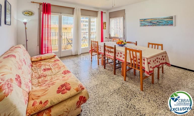 Foto fabbcd87-4612-44a3-a126-80094a64ab48. Apartament a Santa Margarida Roses