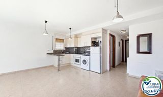 Apartamento en Carrer de la roca llarga 22. A150 metros de la playa con vistas al mar, licencia turistica.