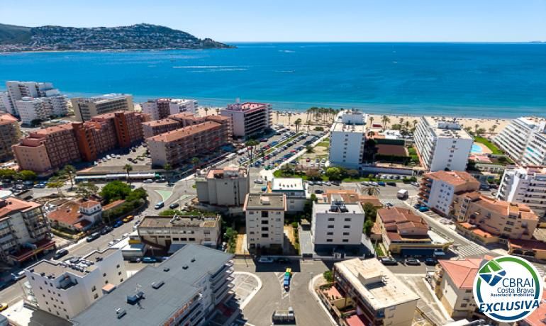 Foto faf03a07-3e08-47a0-a47e-be79f4efdc28. Apartament a carrer de la roca llarga 22 a Santa Margarida Roses