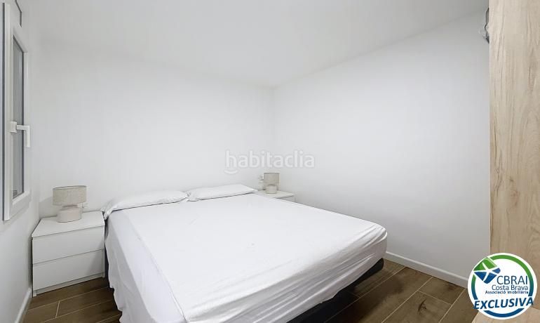 Foto 5c5fc744-bf47-4d54-a196-91663d9fbfbf. Apartament a Centre Roses