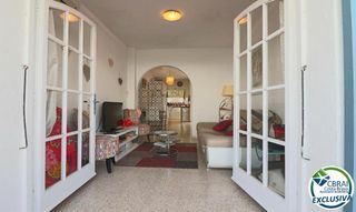 Maison  Carrer porto fino. Casa adosada con amarre privado de 10mx3m en porto fino, empuria