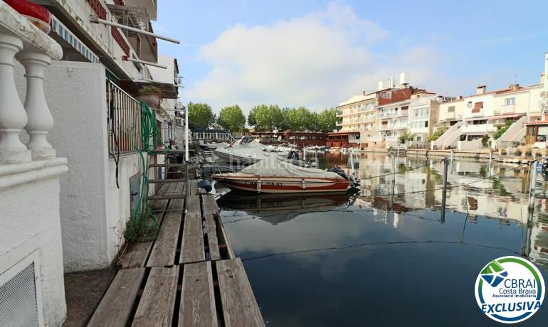 Foto 7a1ff124-bf56-47de-8075-05dcdd907f68. Casa amb calefacció aparcament a Port Banyuls - Port Alegre - Port Empordà Empuriabrava
