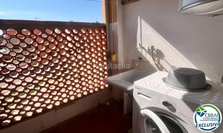 Foto 872d069a-6903-447d-a5c3-6c28872f4dc7. Apartament amb piscina a Muga - Gran Reserva - Badia Empuriabrava