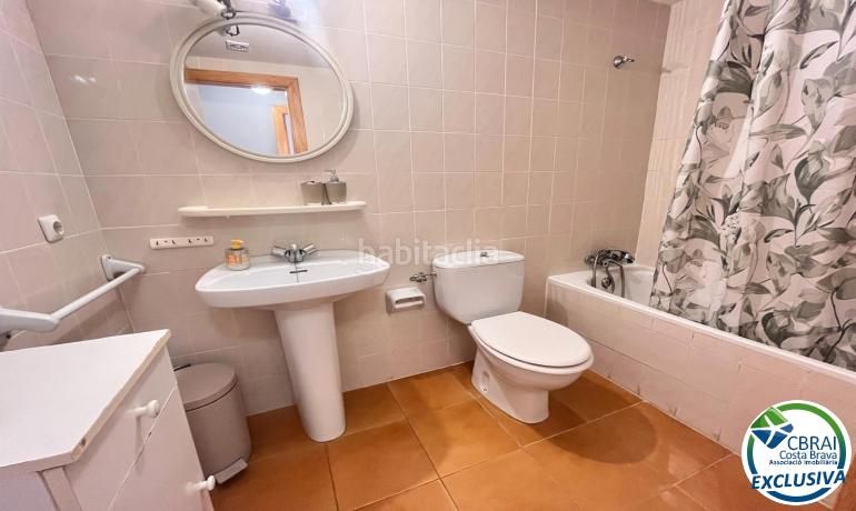 Foto fa6da351-2e40-4eb4-8fb6-5cb9092b8441. Apartament amb piscina a Muga - Gran Reserva - Badia Empuriabrava
