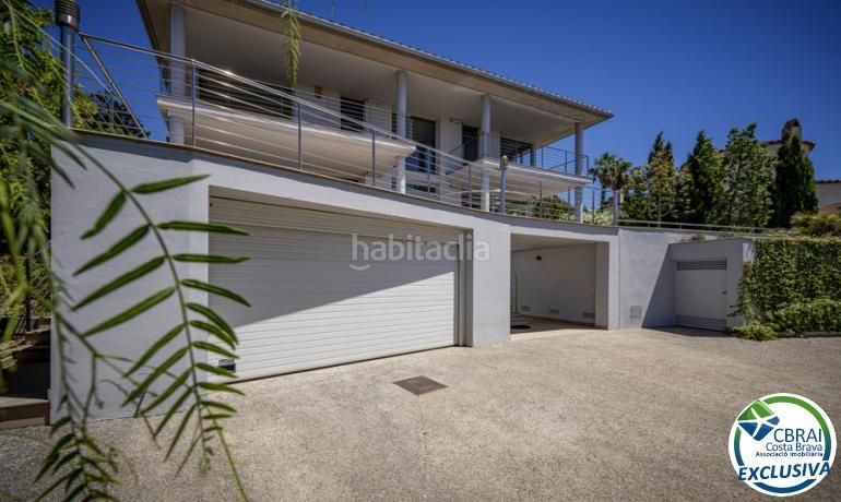 Foto 5850ba3d-34cd-4bf7-9943-2e1f5e1b5b5a. Casa amb calefacció aparcament piscina a Palau-saverdera