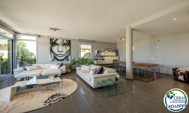 Foto 734299b2-35f7-44a5-9387-98c4054e4a12. Casa amb calefacció aparcament piscina a Palau-saverdera