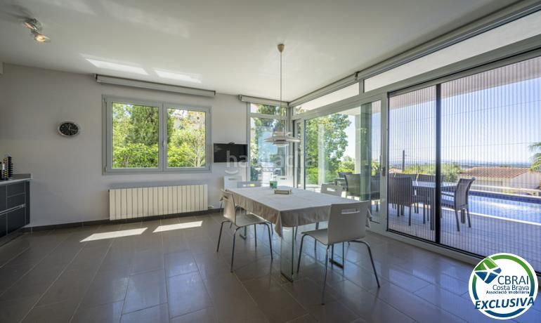 Foto c16f6d6e-bcf2-4497-9cdb-9539d9f52e25. Casa amb calefacció aparcament piscina a Palau-saverdera