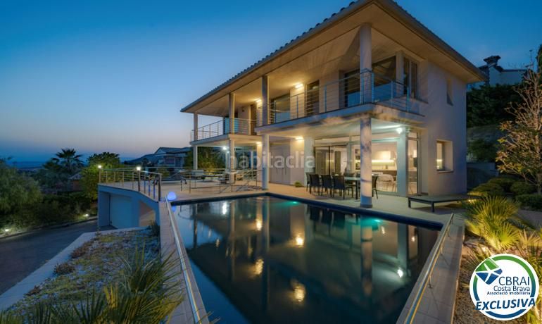 Foto df5e9d99-70a1-44ee-a70a-4b019e629ae8. Casa amb calefacció aparcament piscina a Palau-saverdera