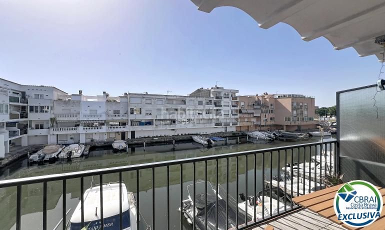 Foto 767ed1b6-8dfd-4e4c-b1b1-317d1b921291. Apartament amb aparcament a Alberes Empuriabrava