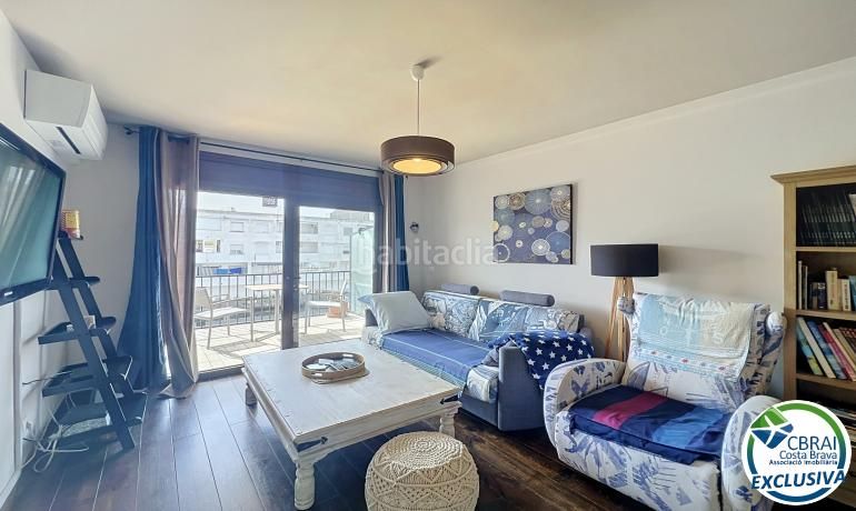 Foto f7a951a0-d13b-491a-ad00-9b5365ecc4f7. Apartament amb aparcament a Alberes Empuriabrava