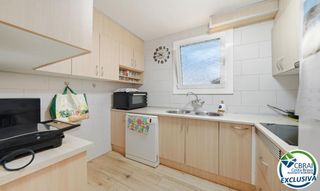 Apartment  Carrer de madrid. Apartamento en pleno centro, a 250 metros de la playa.