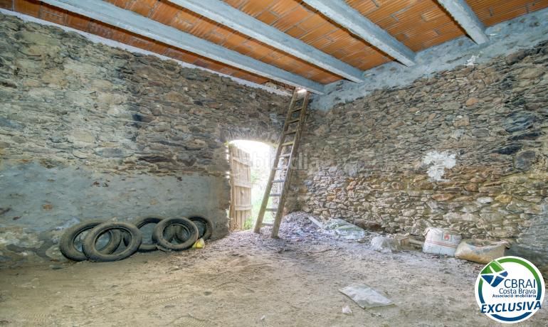 Foto 7ab0ba96-bccf-4edc-9339-48ea769a8149. Masia amb aparcament a Palau-saverdera